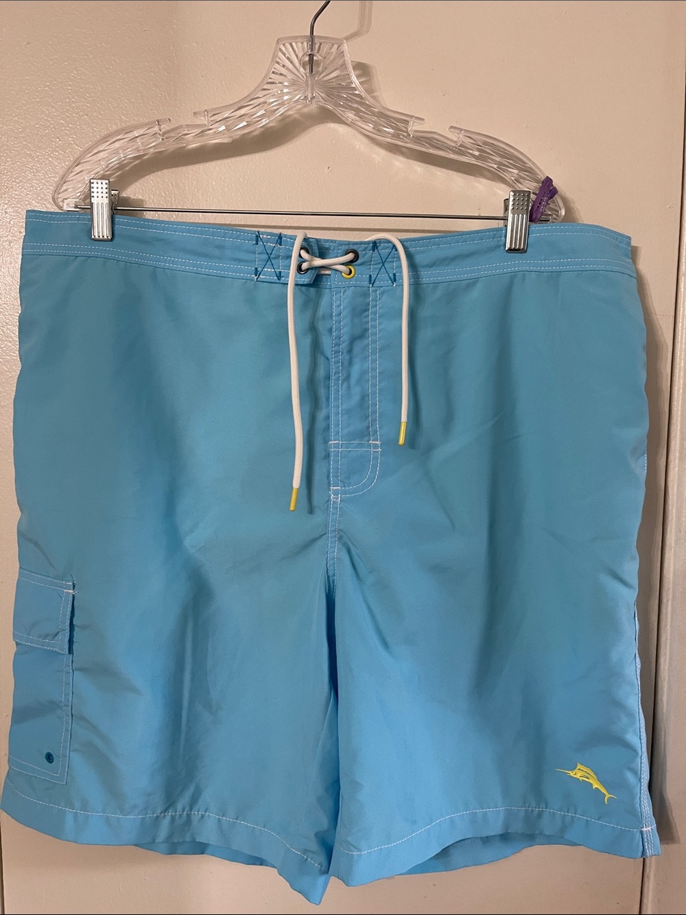 Tommy Bahama Light Blue Men's Swim Board Shorts with Yellow Fish Accent Size XXL